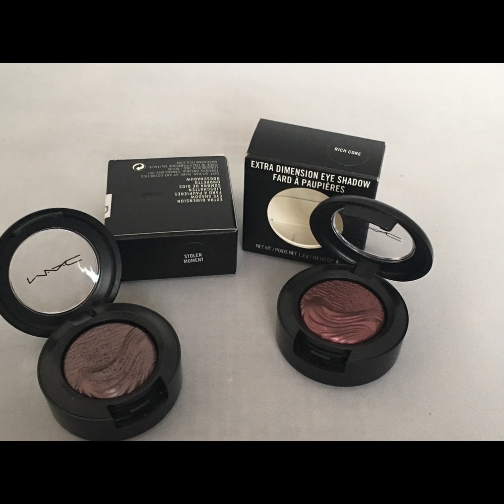Mac Extra Dimension Eyeshadow pair